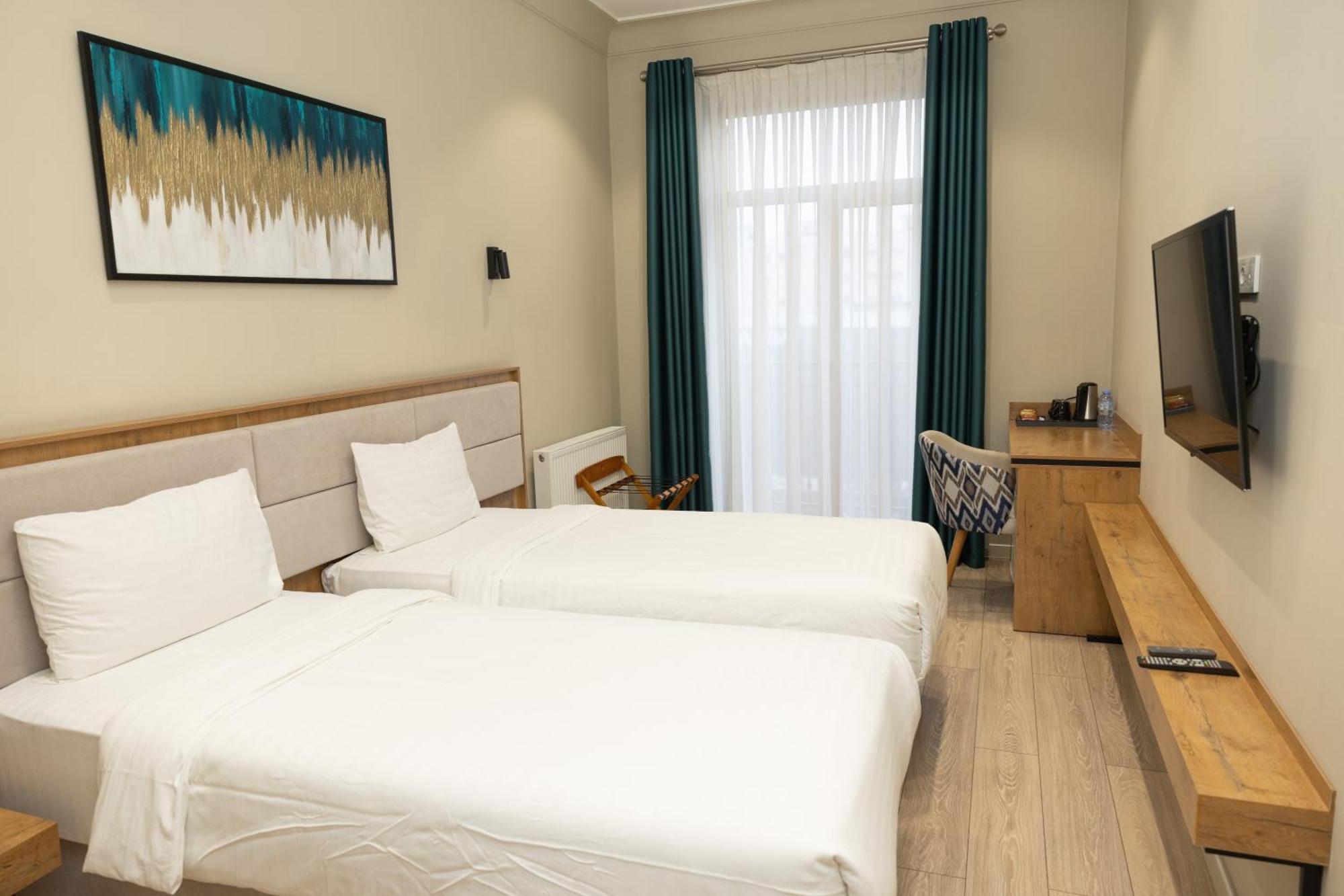 Hotel Marwa Tashkent Pool&Spa 外观 照片